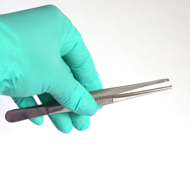 Sebészeti csipesz, 13cm